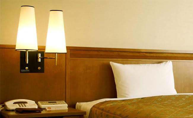Globe Hotel Κόλτσεστερ Εξωτερικό φωτογραφία
